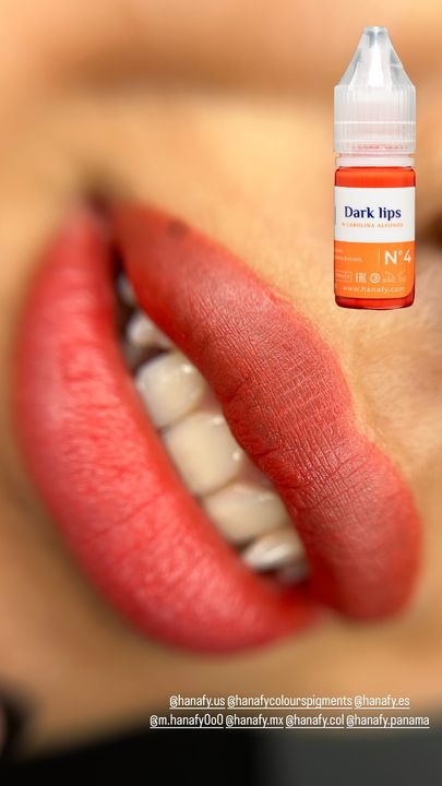 №4 (1) Dark Lips N4, MIAMI By Carolina Alfonzo